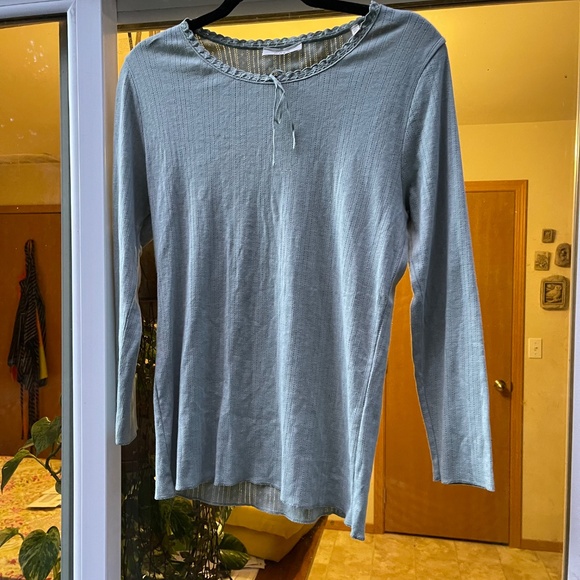 Doen Pointelle Tee - Picture 6 of 10